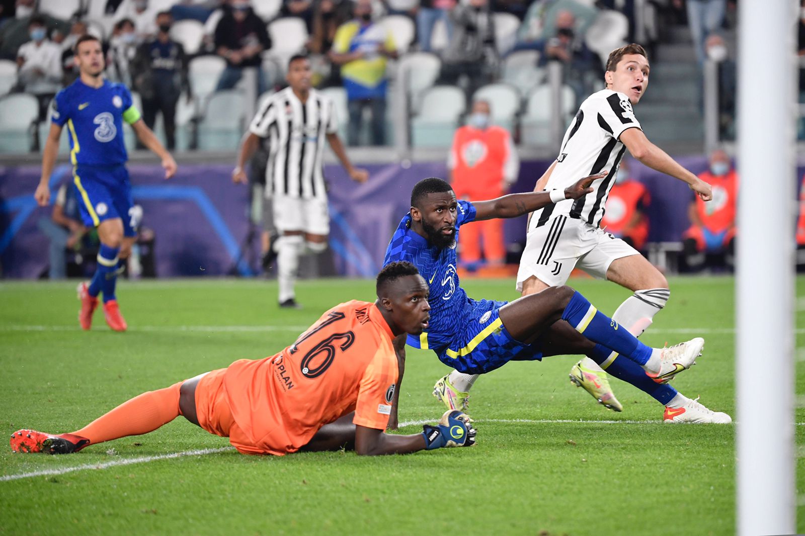 Chiesa foi o autor do gol da Juventus diante do Chelsa