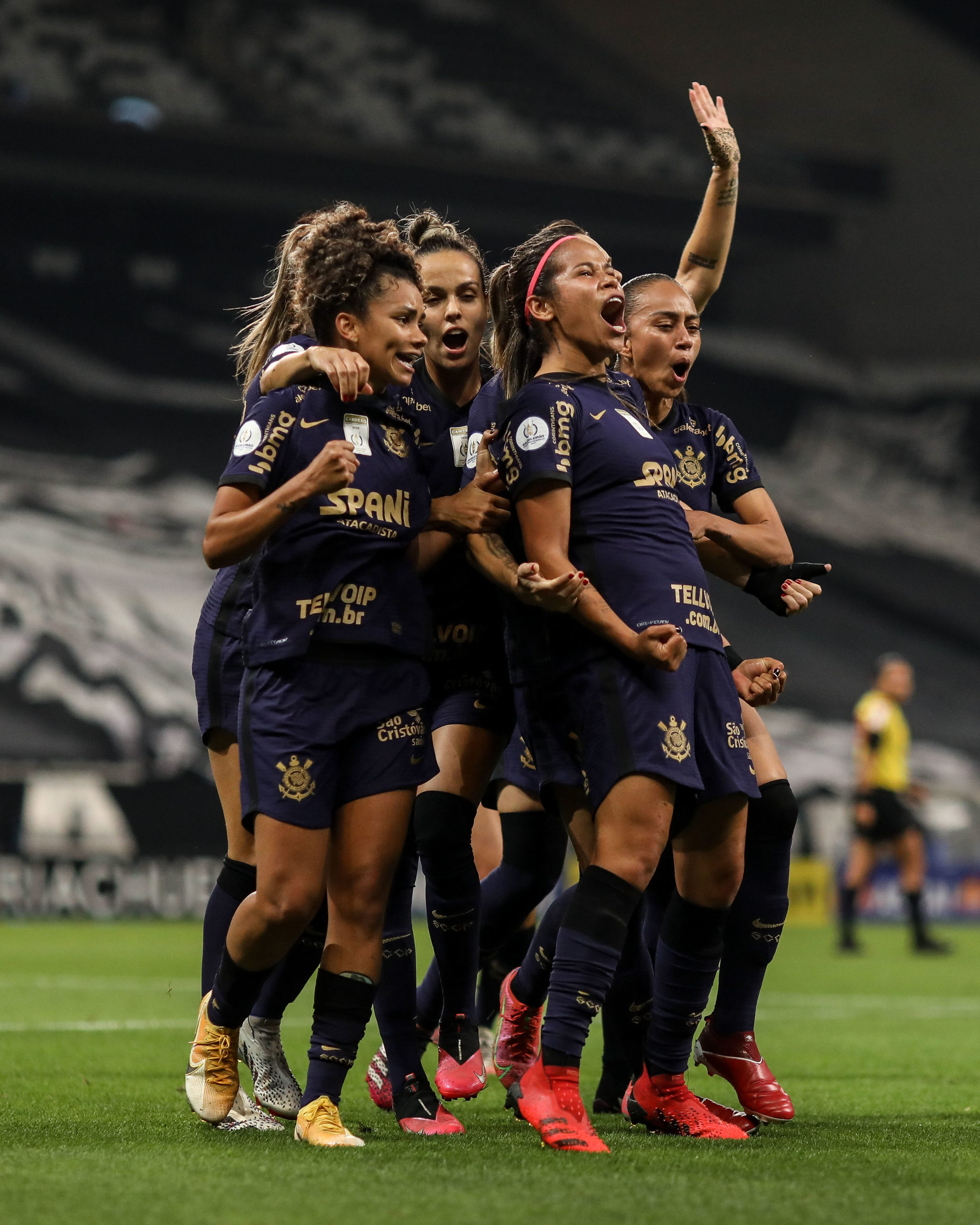 Corinthians comemora gol durante final do Campeonato Brasileiro Feminino 2021. Foto: Marco Galvão / Agência Corinthians.