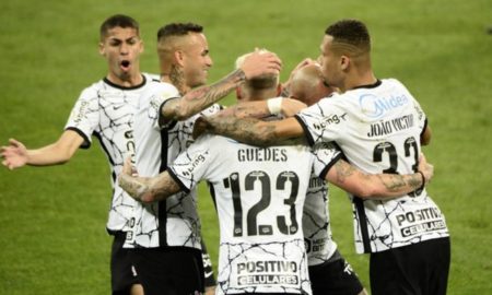 Corinthians amplia sequência invicta para cinco jogos