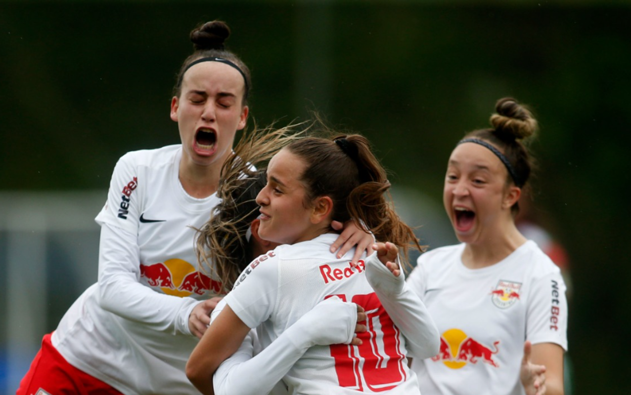 PAULISTA FEMININO SUB-17: Ferroviária bate Centro Olímpico fora de casa e  encaminha vaga na final