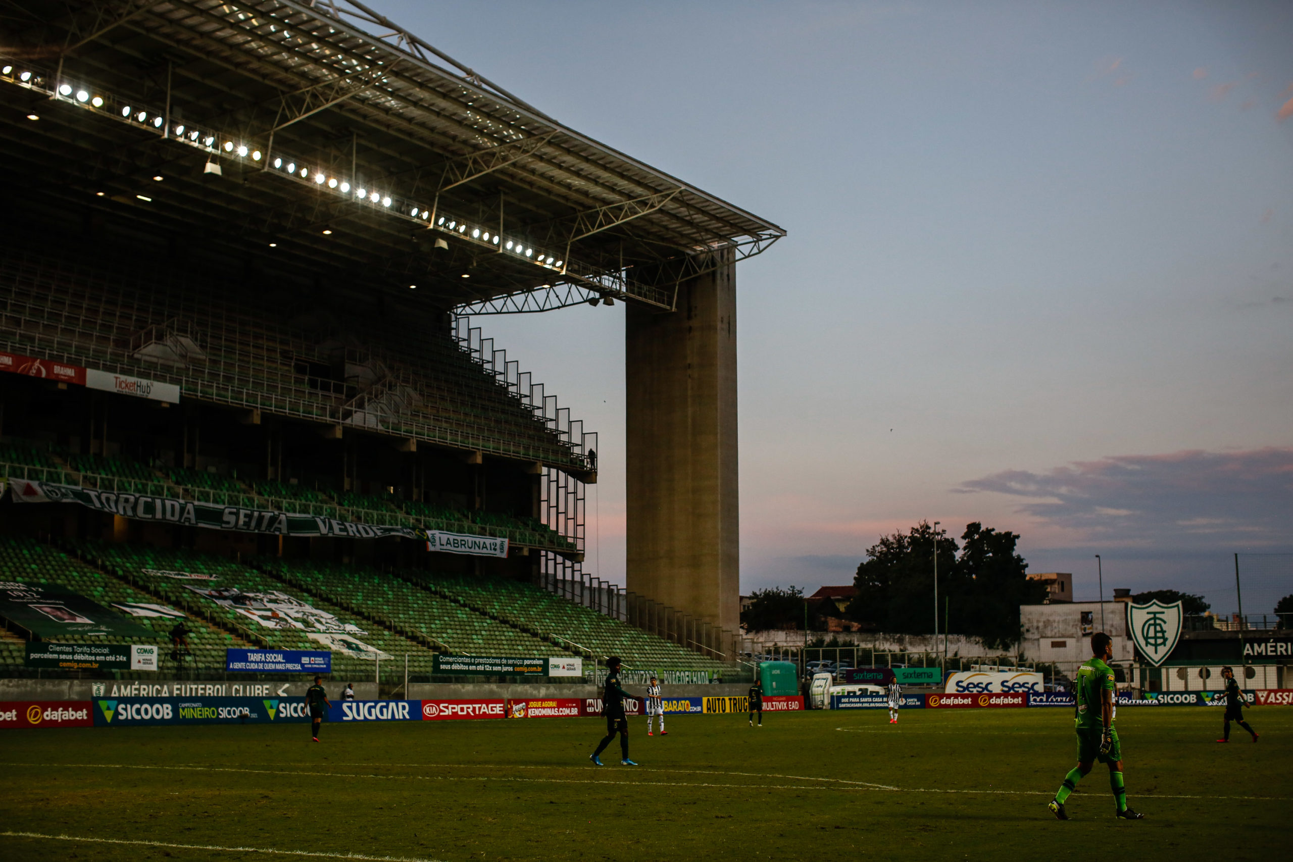 América-MG divulga preços de ingressos para jogo contra o Palmeiras
