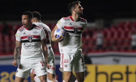 Calleri lamenta empate do São Paulo diante do Ceará e manda recado para Crespo