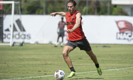 Mais desfalques! Flamengo confirma lesões de Filipe Luís e Diego Ribas