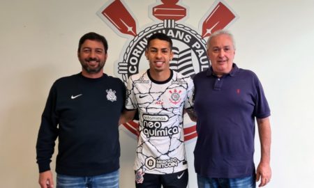Corinthians renova com Gabriel Pereira até 2024