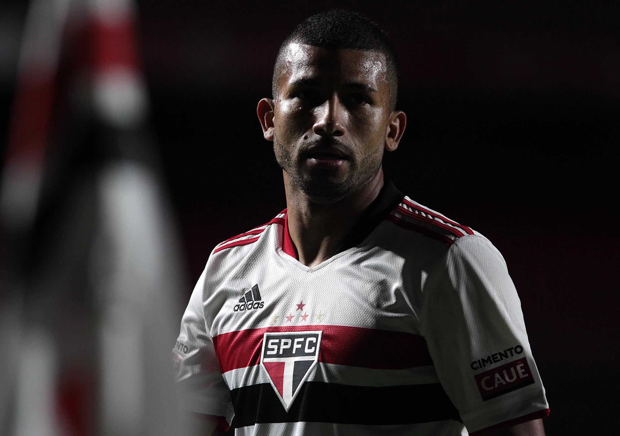Rojas acerta rescisão de contrato com o São Paulo