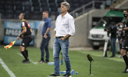 Renato Gaúcho no jogo contra o Grêmio