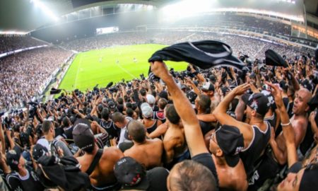 Corinthians recupera 30 mil sócios em oito meses