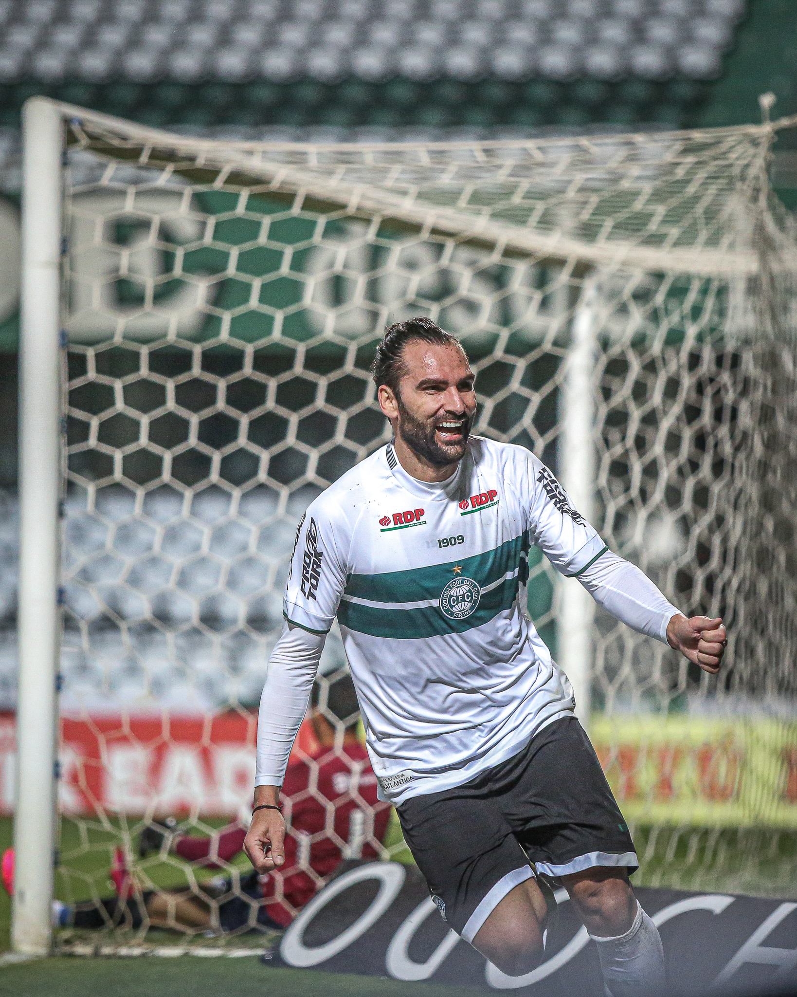 CORITIBA Leo Gamalho