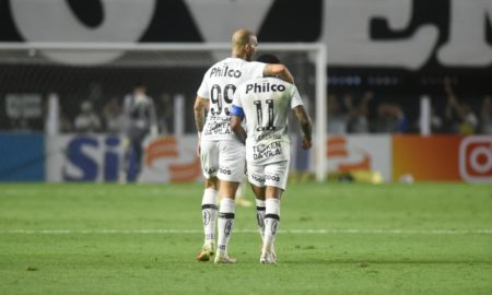 Marinho encerra o segundo jejum de gols na carreira e volta a marcar pelo Santos em boa partida
