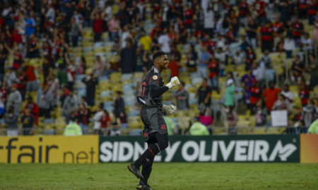 Hugo celebra nova oportunidade e se declara ao Flamengo: ‘Defender o manto é o que mais amo fazer’