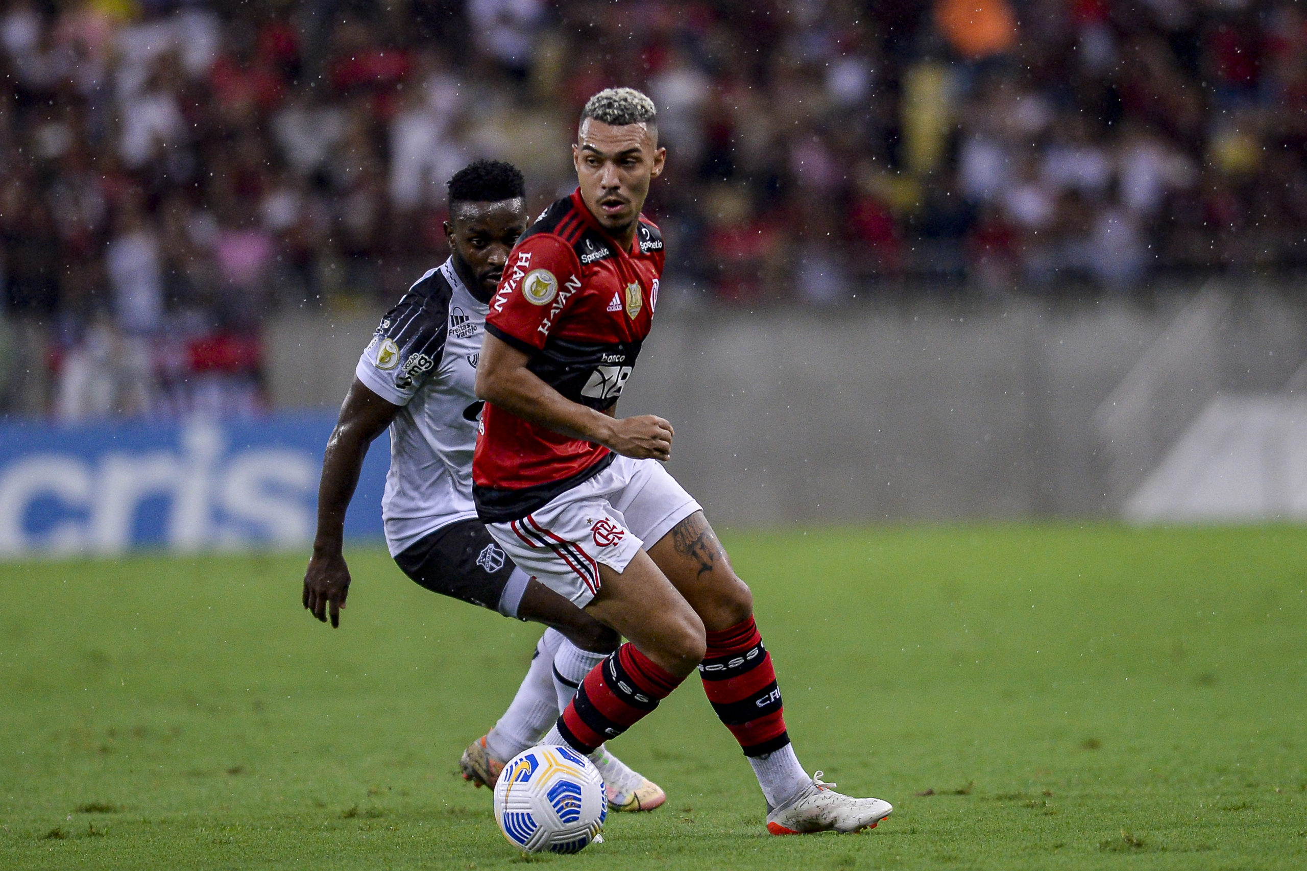 tuações ENM: Em grande noite de Matheuzinho, Flamengo bate o Ceará no Maracanã; veja notas