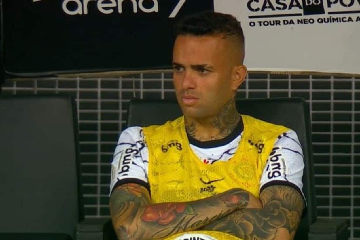 De grande contratação a decepção: Luan completa 20 jogos sem jogar pelo  Corinthians