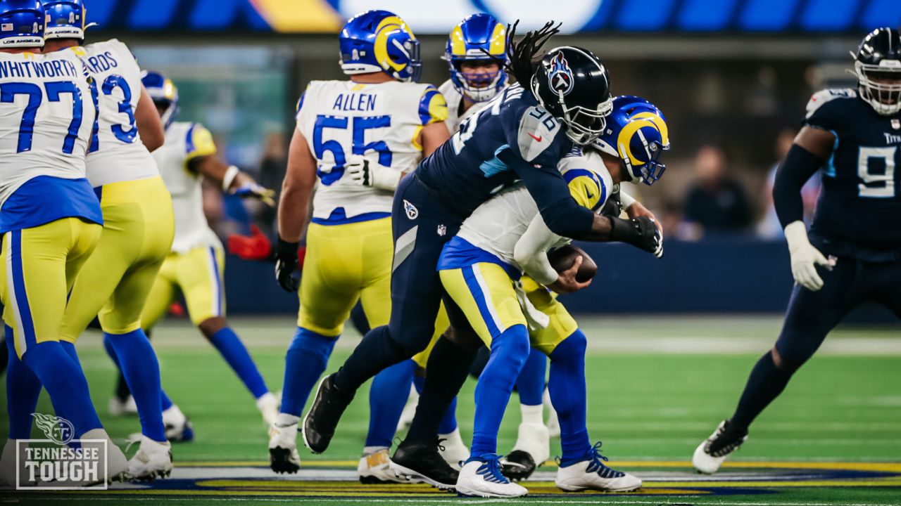 Defesa dos Titans engolem os Rams no Sunday Night Football