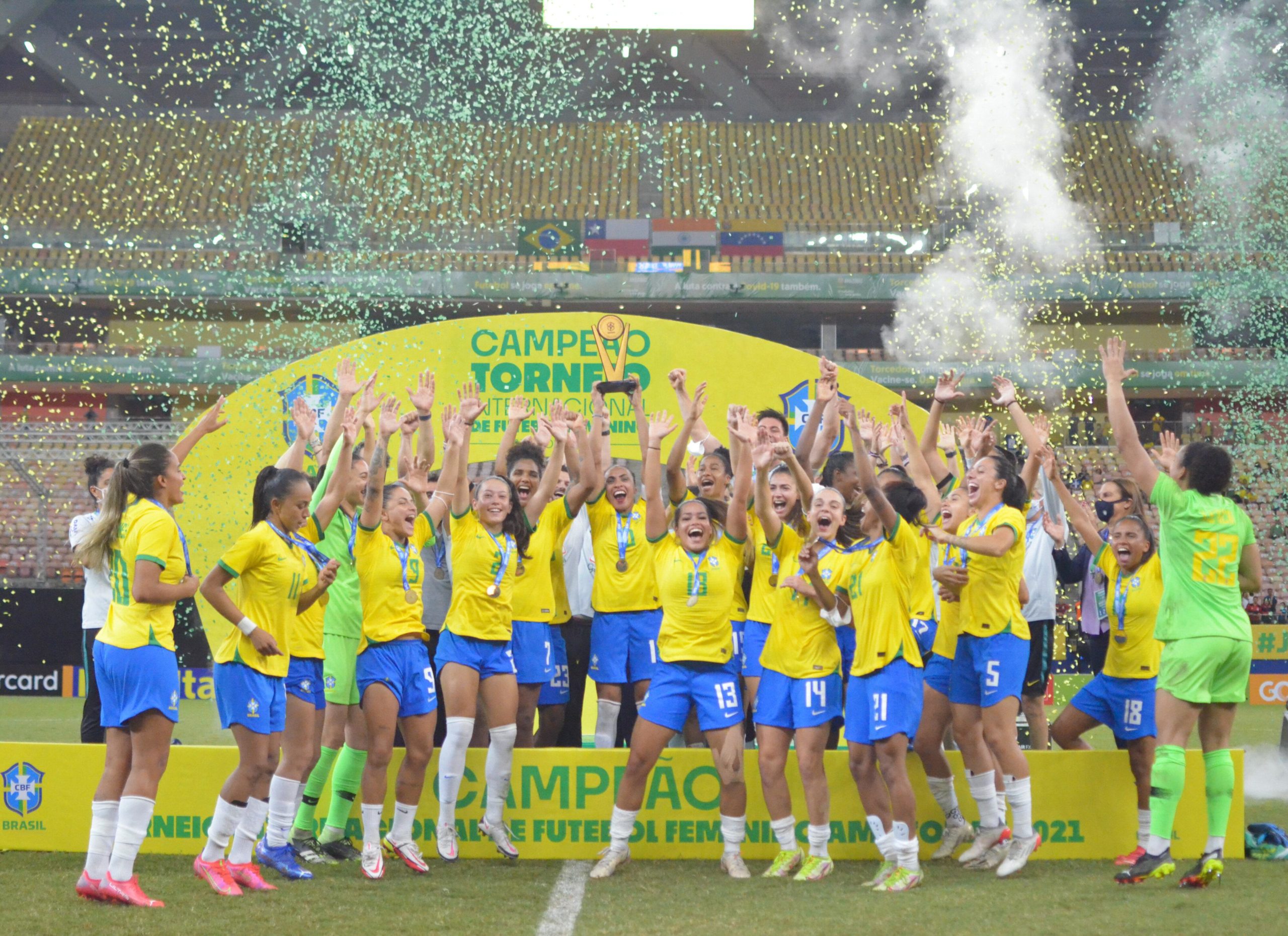 Brasil vence Chile por 2 a 0 em jogo do título e ergue a taça do Torneio Internacional de Manaus