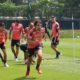 São Paulo encerra preparação para enfrentar o Juventude com novidades durante treino; veja provável escalação