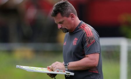 Técnico do sub-20 do Flamengo, Fabio Matias fala sobre a Copinha: 'Time muito jovem, mas bem preparado'