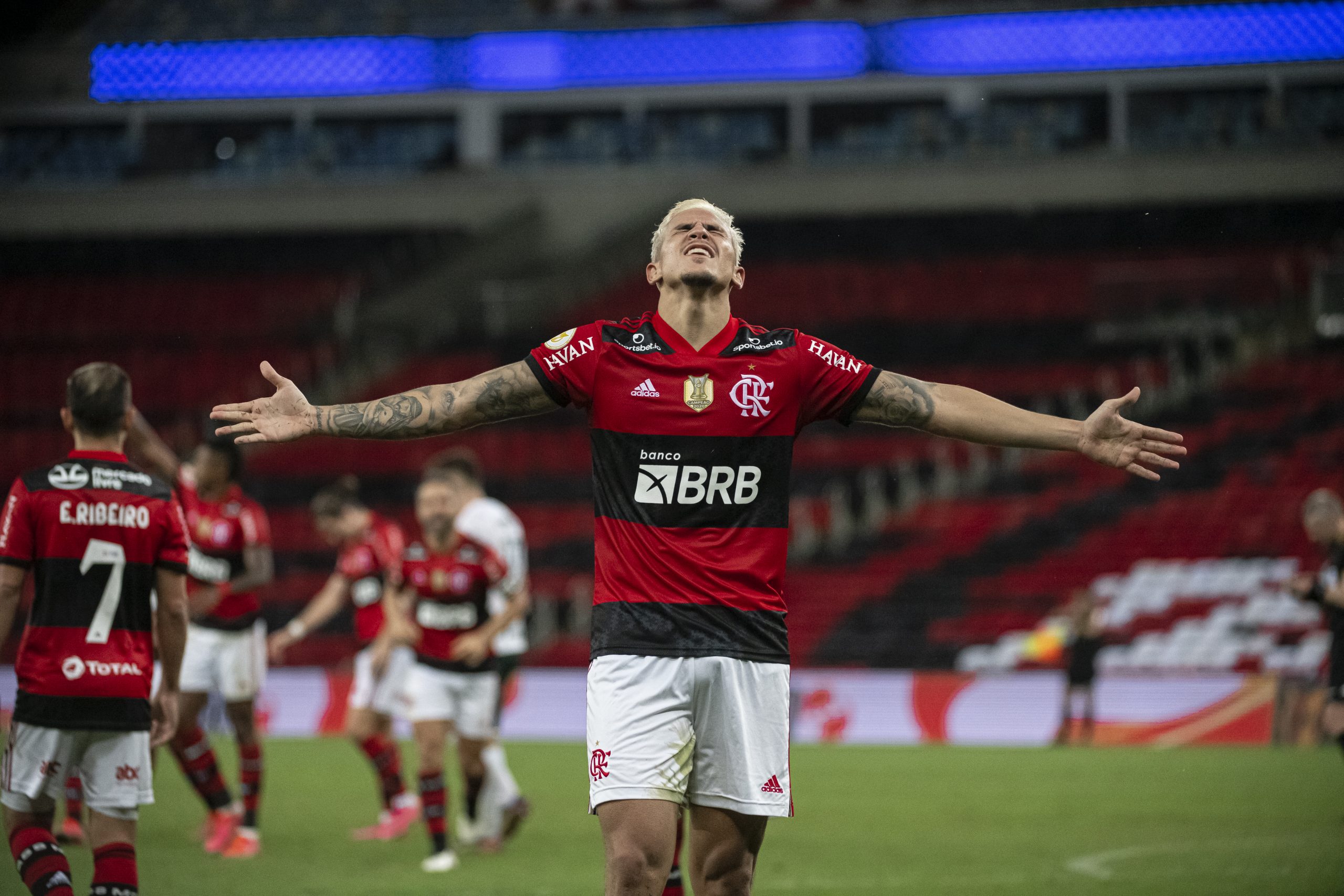 Paulo Sousa enaltece poder ofensivo do Flamengo e avisa: ‘Pedro vai ter mais espaço’