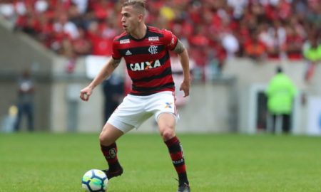 Flamengo recebe proposta do Cerro Porteño por Piris da Motta