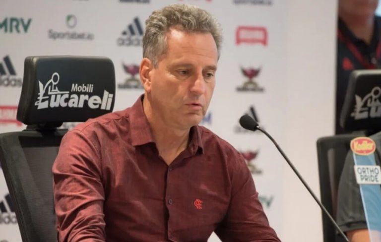 Flamengo anuncia a contratação de Maurício Isla FlaResenha