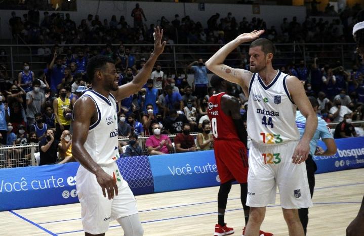 Copa Super 8 é o primeiro título nacional do basquete do Minas