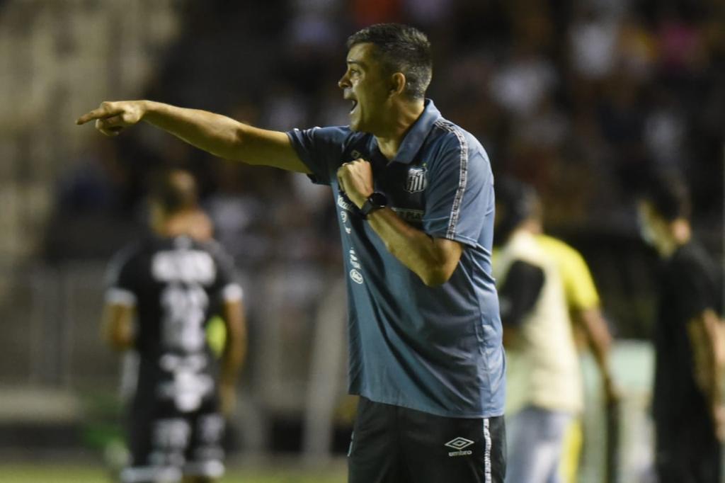 Estreia do Santos no Paulistão termina em empate 0 a 0