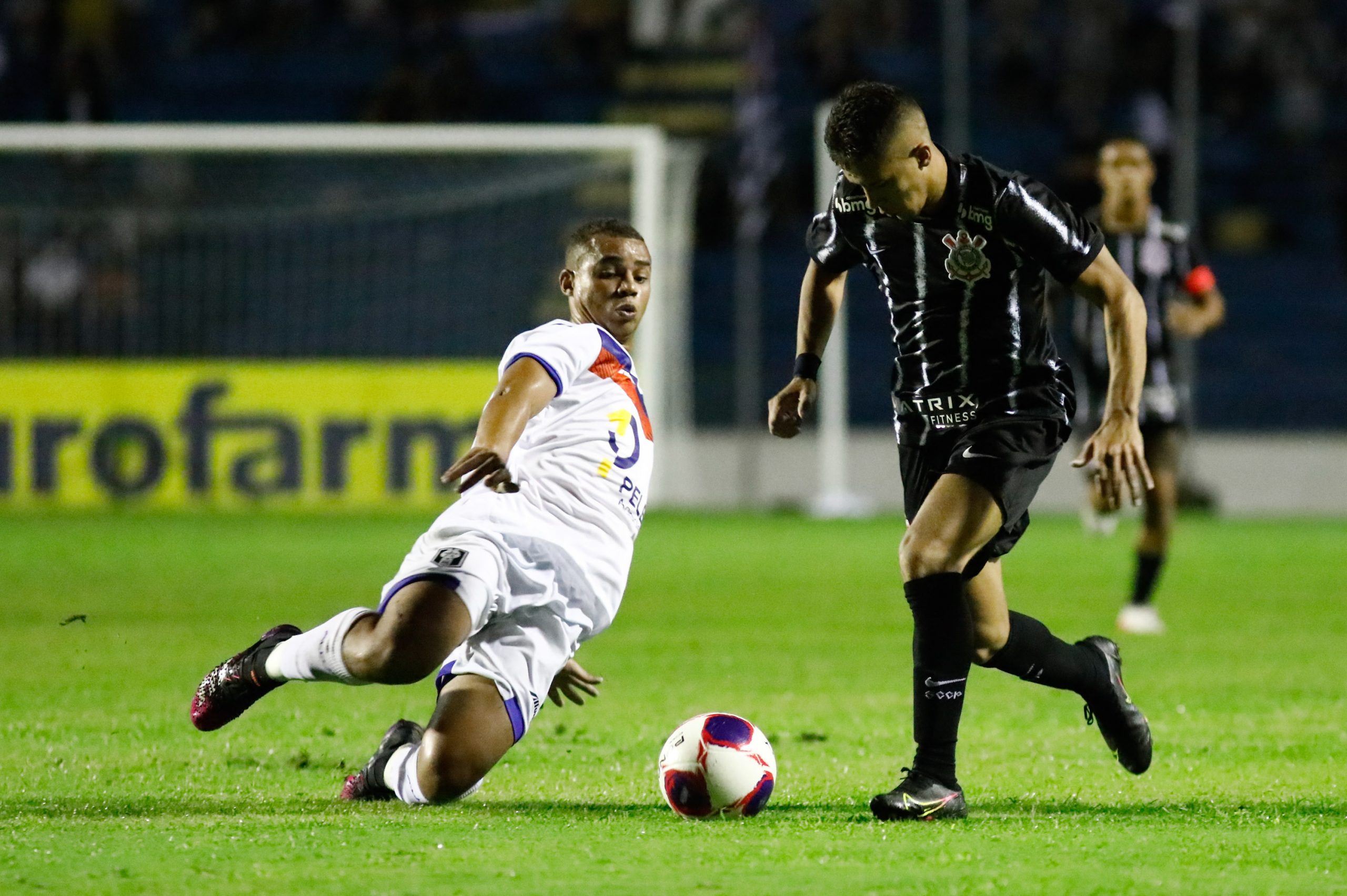 No reencontro com o Resende (RJ), Corinthians leva a virada e é eliminado da Copinha
