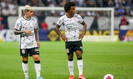 Atletas do Corinthians em ação pelo clube