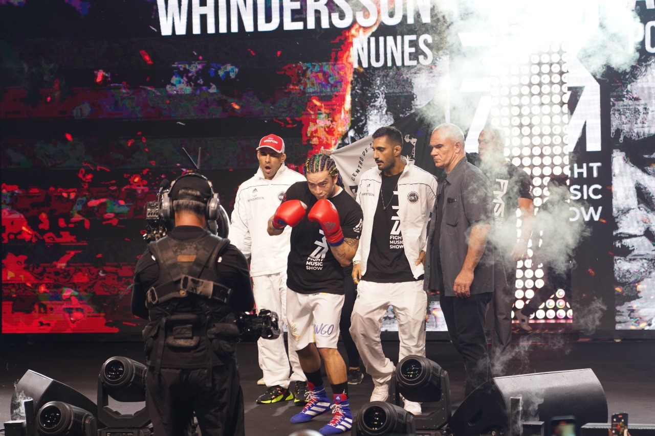 Whindersson Nunes no boxe (Foto: Ricardo Franzen / Divulgação FMS)