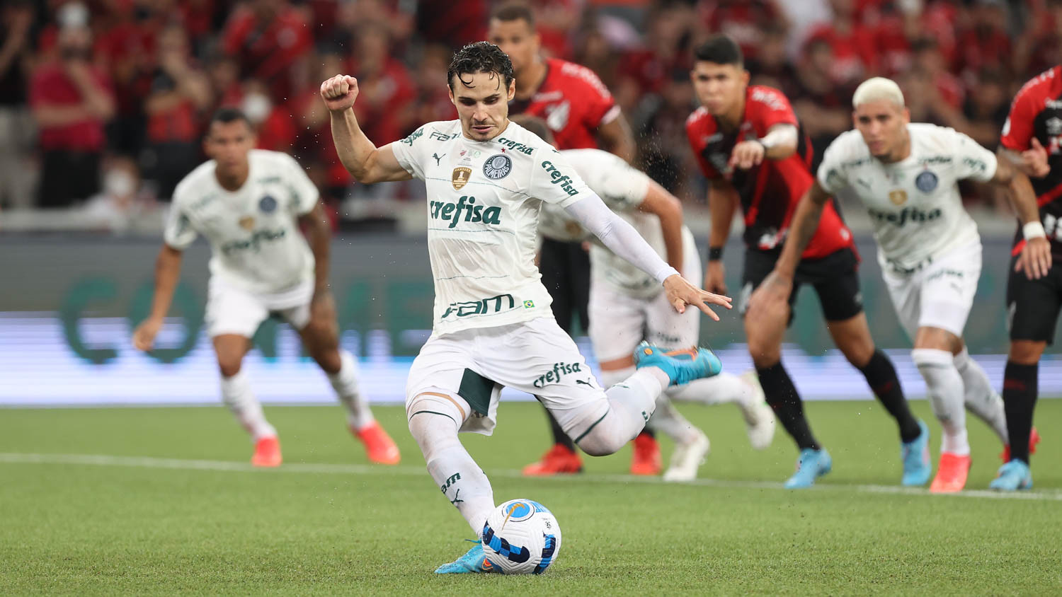 Raphael Veiga Palmeiras