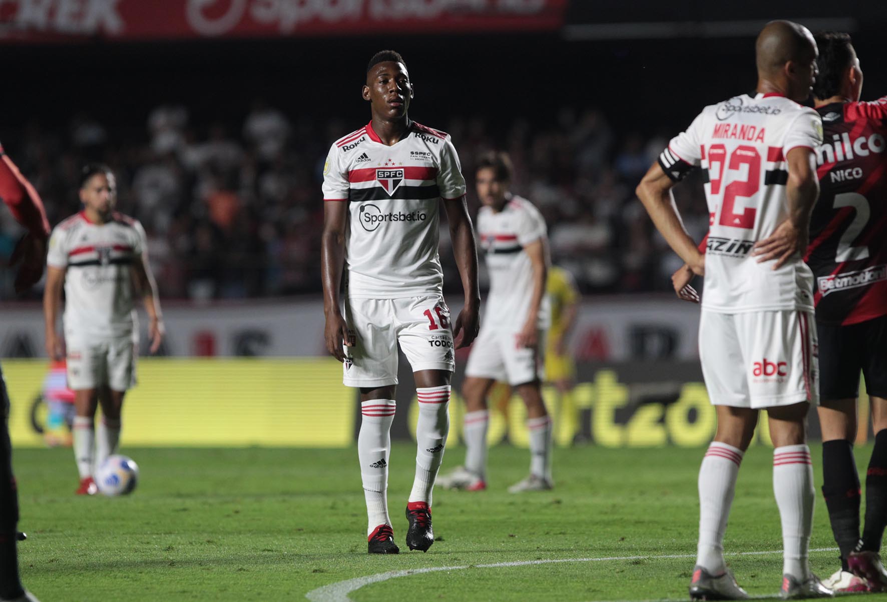São Paulo sofreu mais gols do que marcou neste Paulistão; veja números