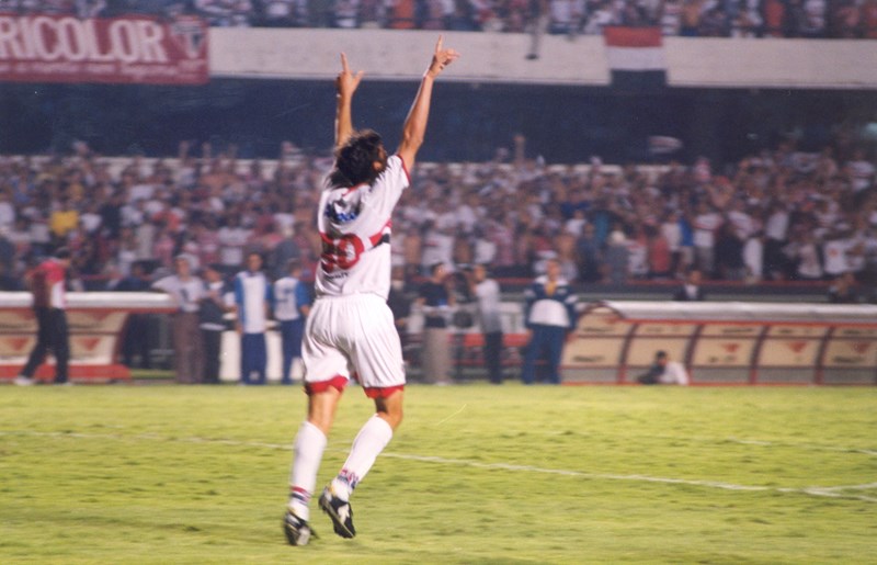 São Paulo relembra estreia de Kaká pelo Clube, que ocorreu há 21 anos