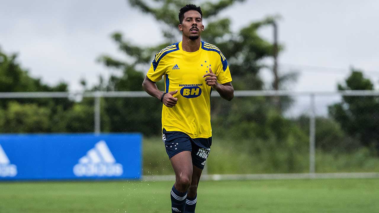 Willian Oliveira é o homem de confiança celeste