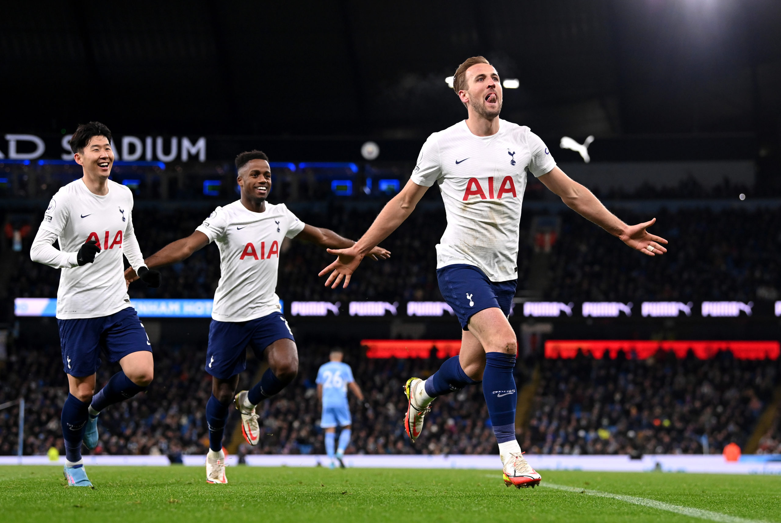 Manchester City cede empate ao Tottenham e cai para 3º no Campeonato Inglês  - Rádio Itatiaia