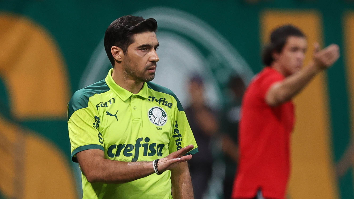 O técnico Abel Ferreira, da SE Palmeiras, em jogo contra a equipe do Red Bull Bragantino, durante partida válida pela semi final, do Campeonato Paulista, Série A1, na arena Allianz Parque. (Foto: Cesar Greco)