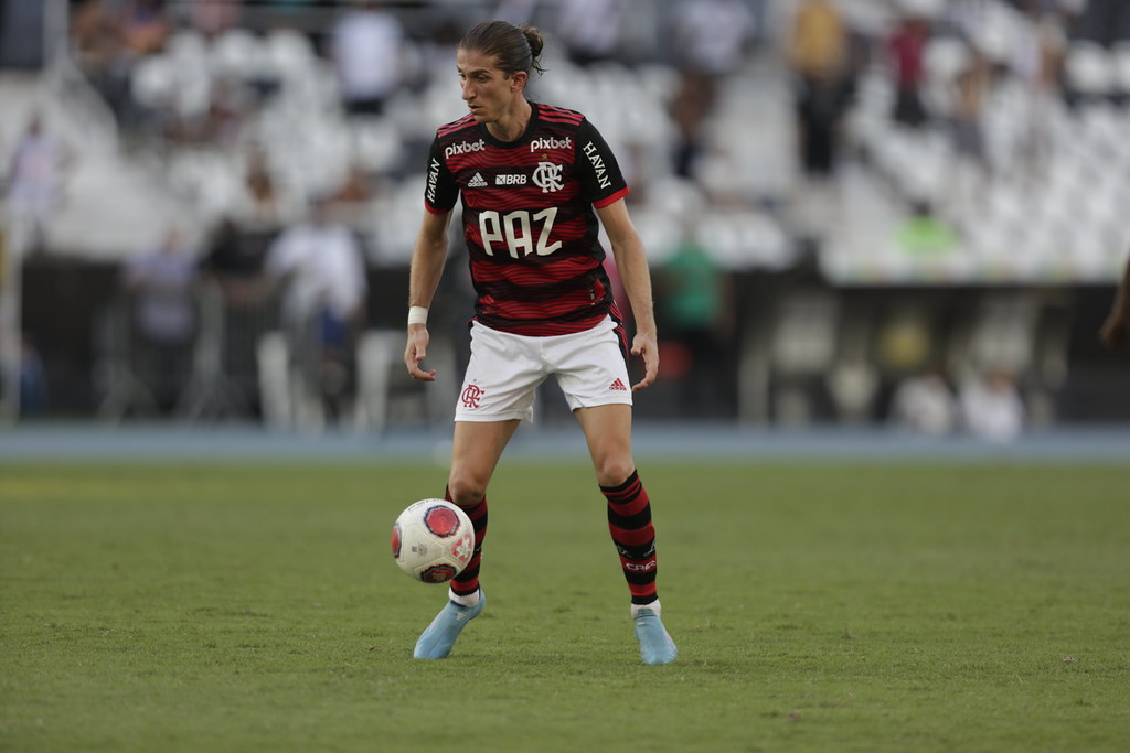 Ainda sem adversário, Filipe Luís projeta semi do Carioca pelo Flamengo: 'Temos muita possibilidade de chegar à final'