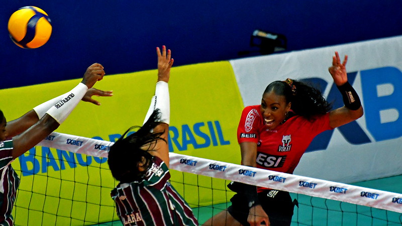 Sesi Bauru vence primeiro jogo da semifinal do Paulista