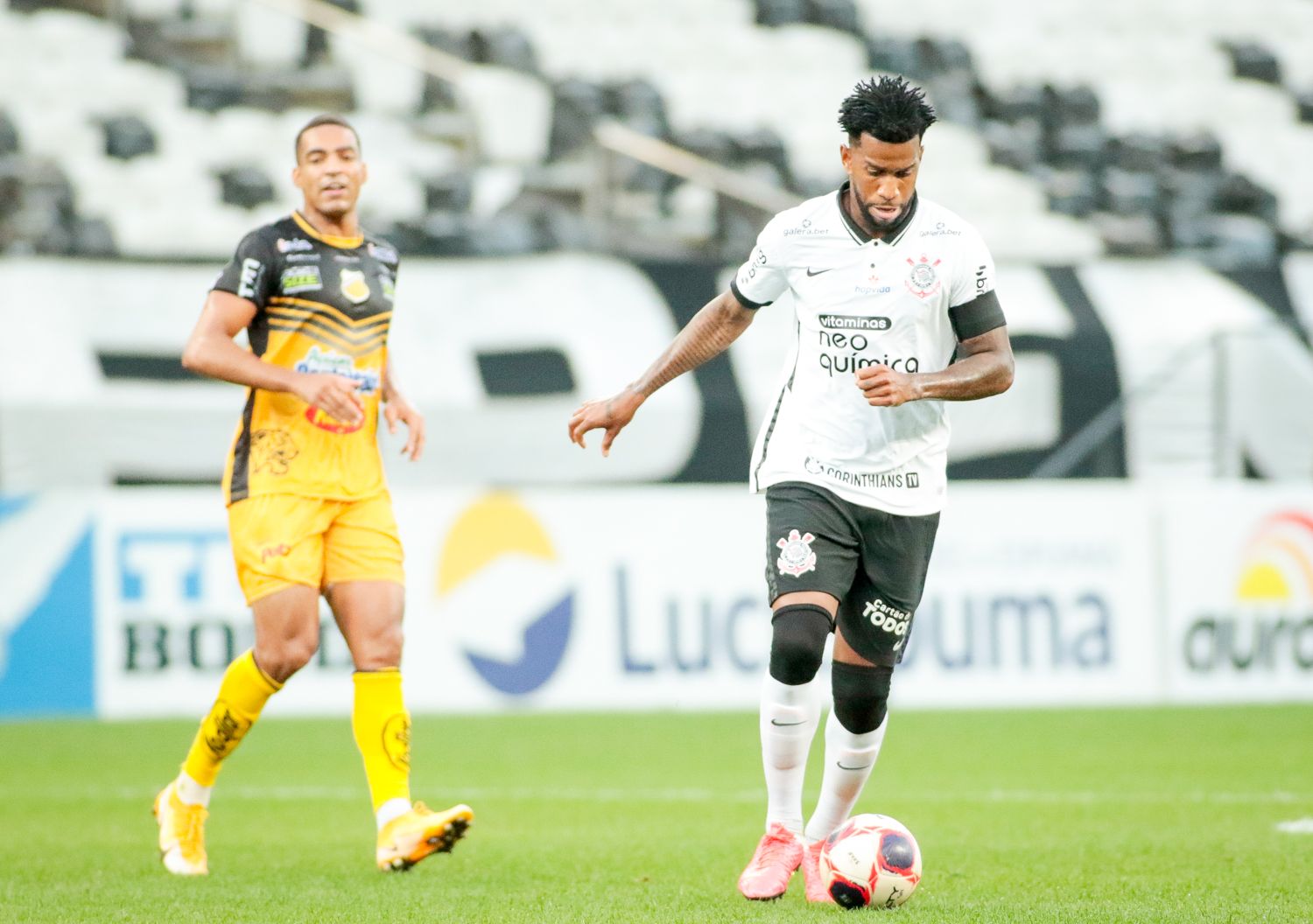 Corinthians em duelo diante do Novorizontino