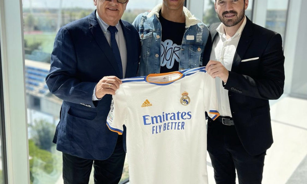 Oficial: Vinicius Tobias, ex-Internacional, é o novo jogador do Real Madrid