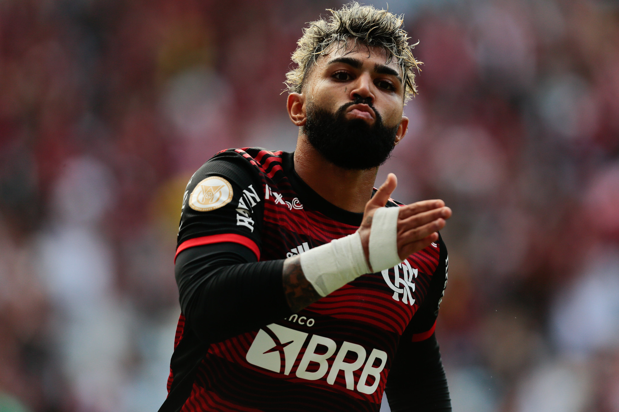 Gabigol no TOP-10: saiba quem são os maiores artilheiros da