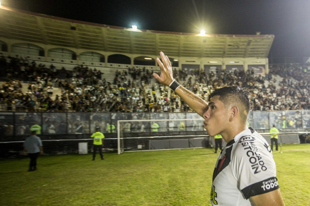 Atuações ENM: Corinthians e Grêmio empatam em bom jogo; Veja notas