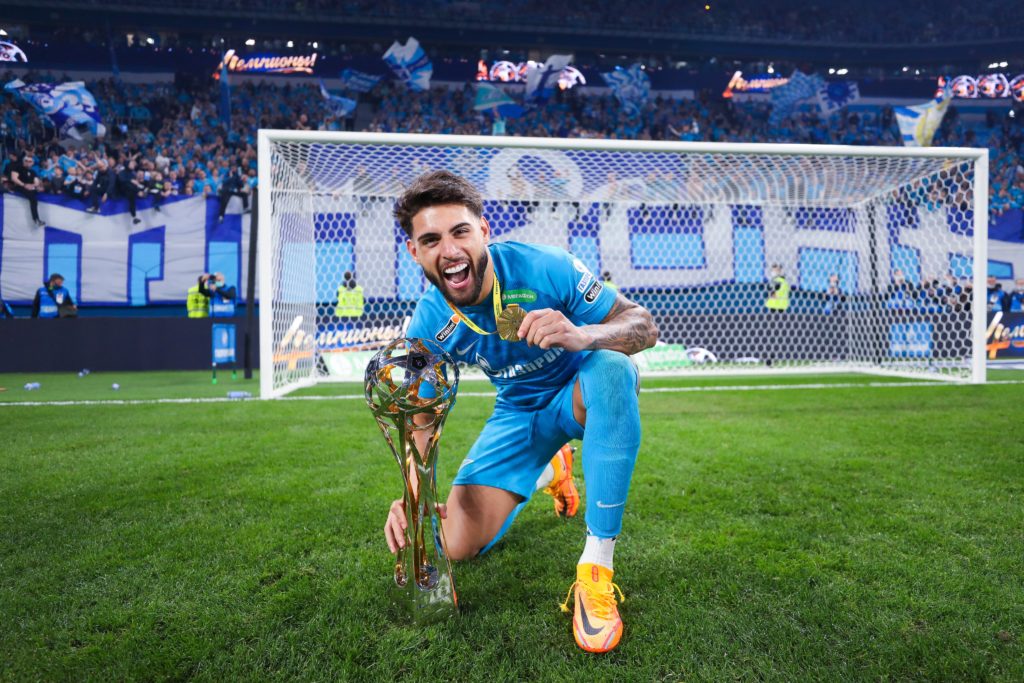 Yuri Alberto celebra conquista do Campeonato Russo pelo Zenit