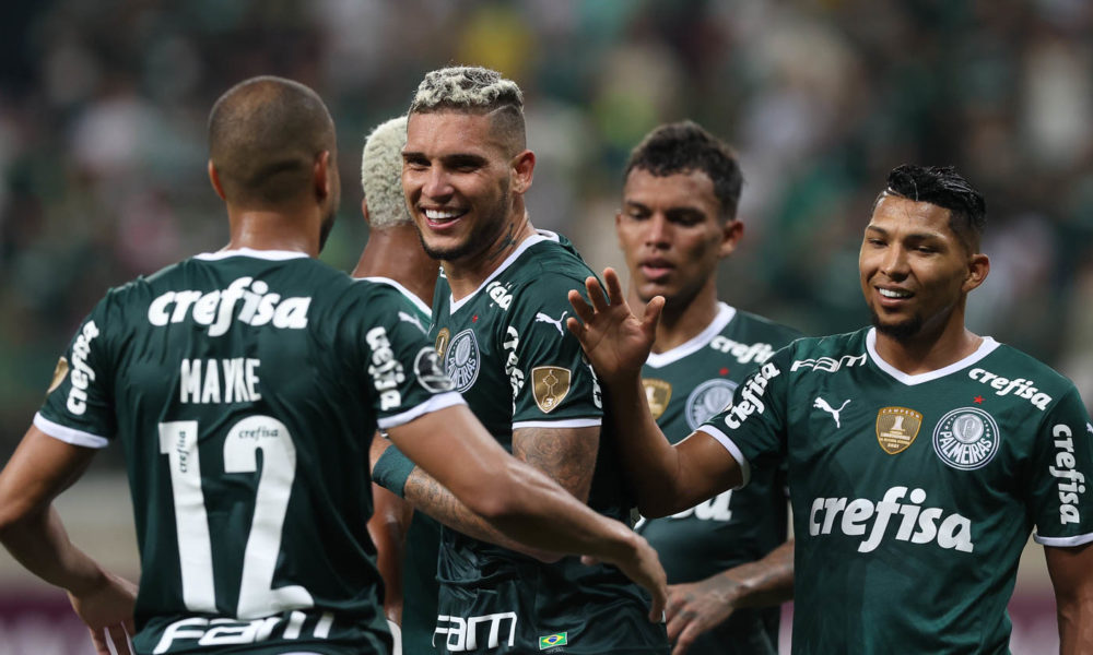 Coritiba se especializa em viradas e busca resultado em metade dos