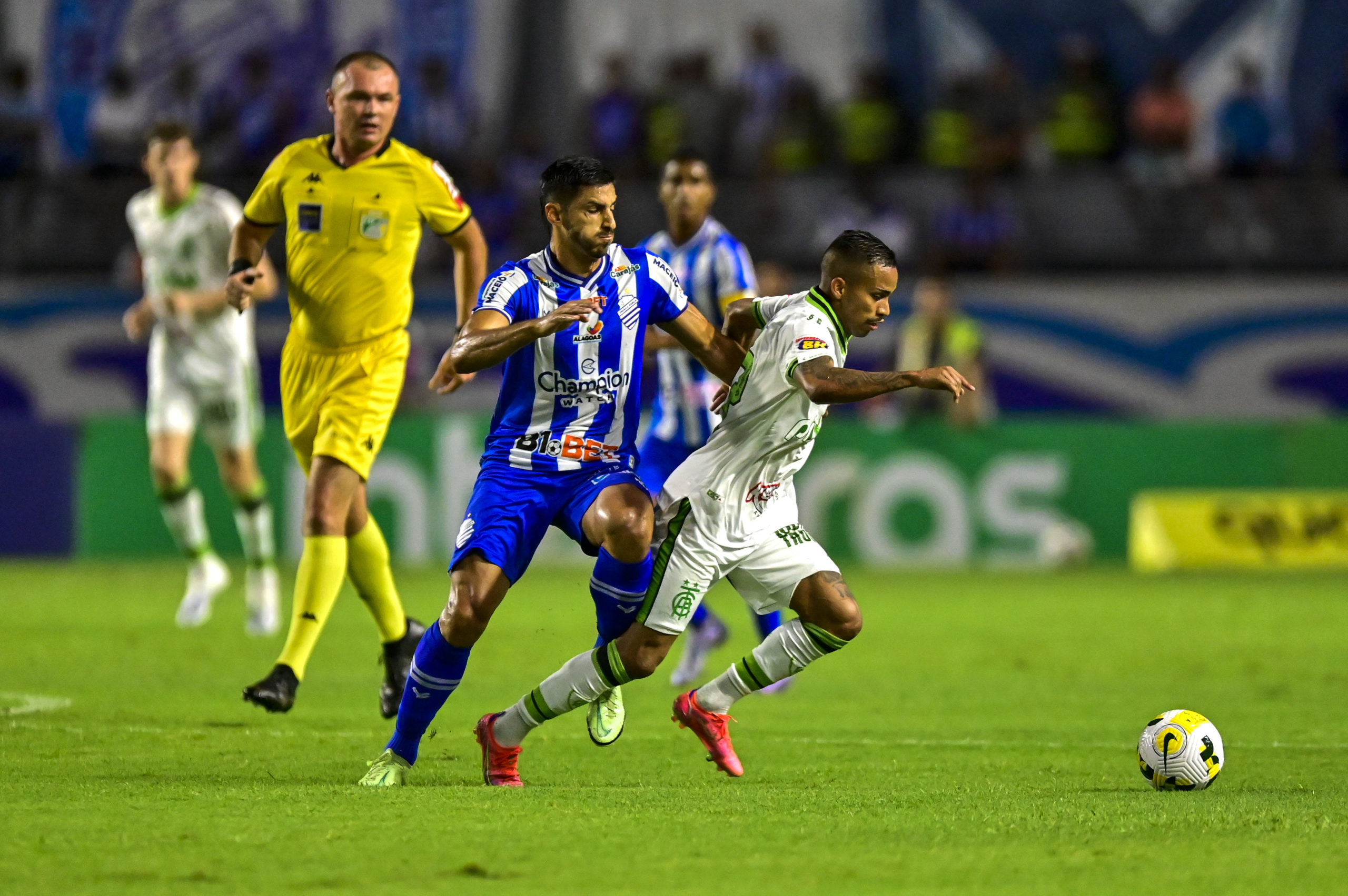 Foto: Mourão Panda / América