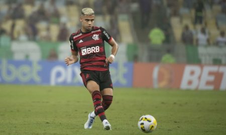 Empresário afirma que Andreas Pereira não seguirá no Flamengo: 'Vai para a Europa'