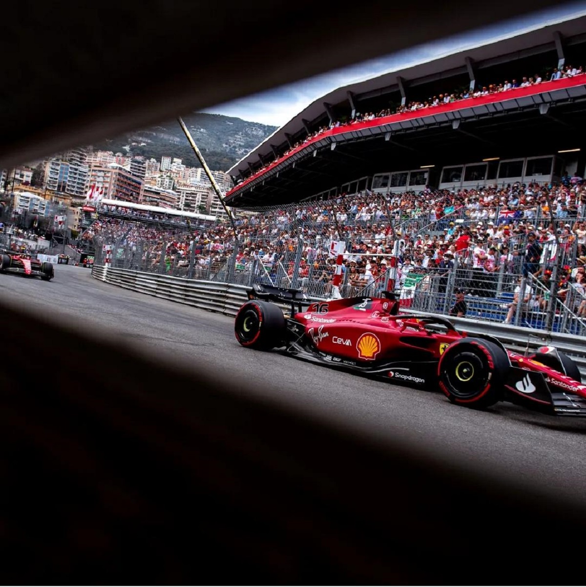 GP de São Paulo: Carlos Sainz lidera dobradinha da Ferrari no