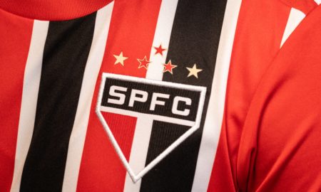 São Paulo lança segundo uniforme para temporada 22; veja fotos e detalhes