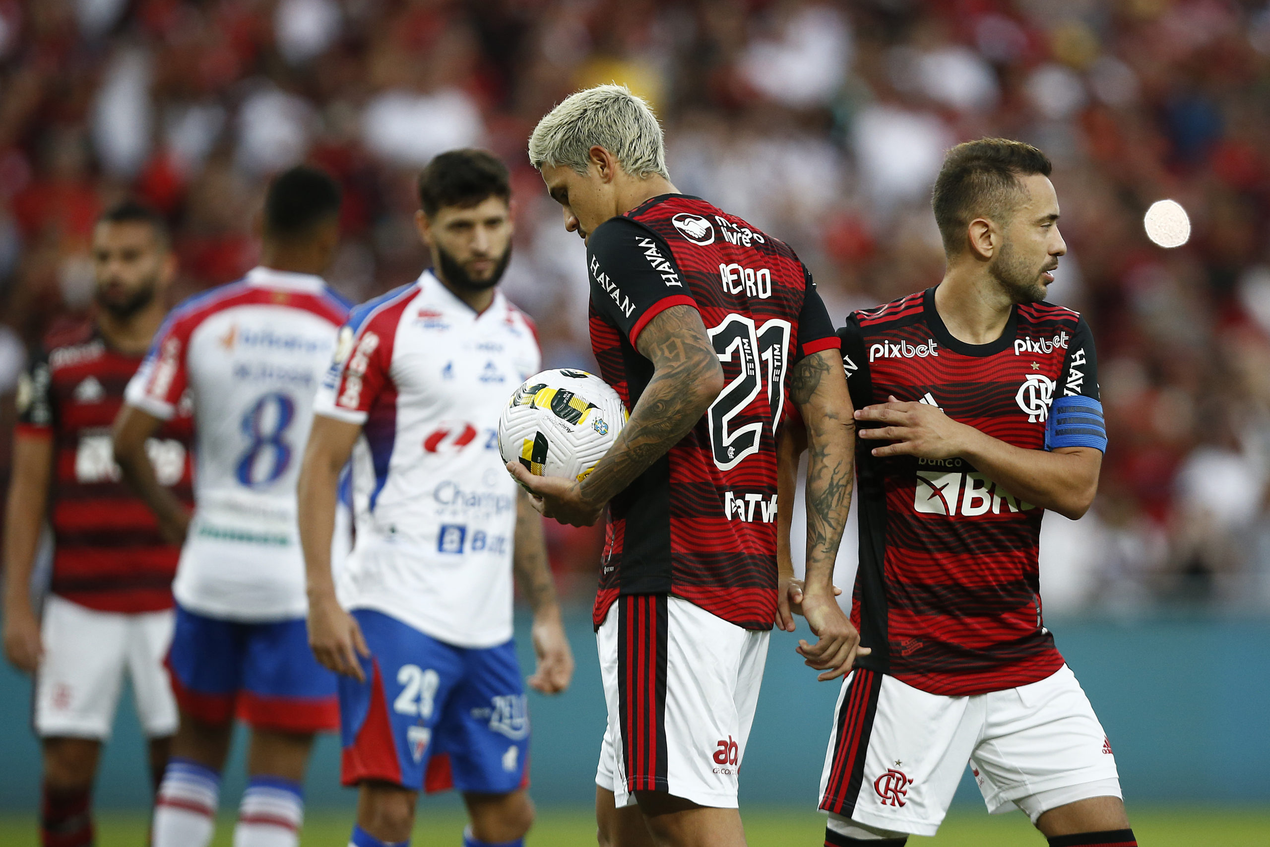 Os pênaltis que Gabigol perdeu pelo Flamengo