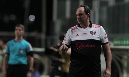 Rogério Ceni fala sobre erros do São Paulo no clássico e faz alerta para jogo contra o Flamengo