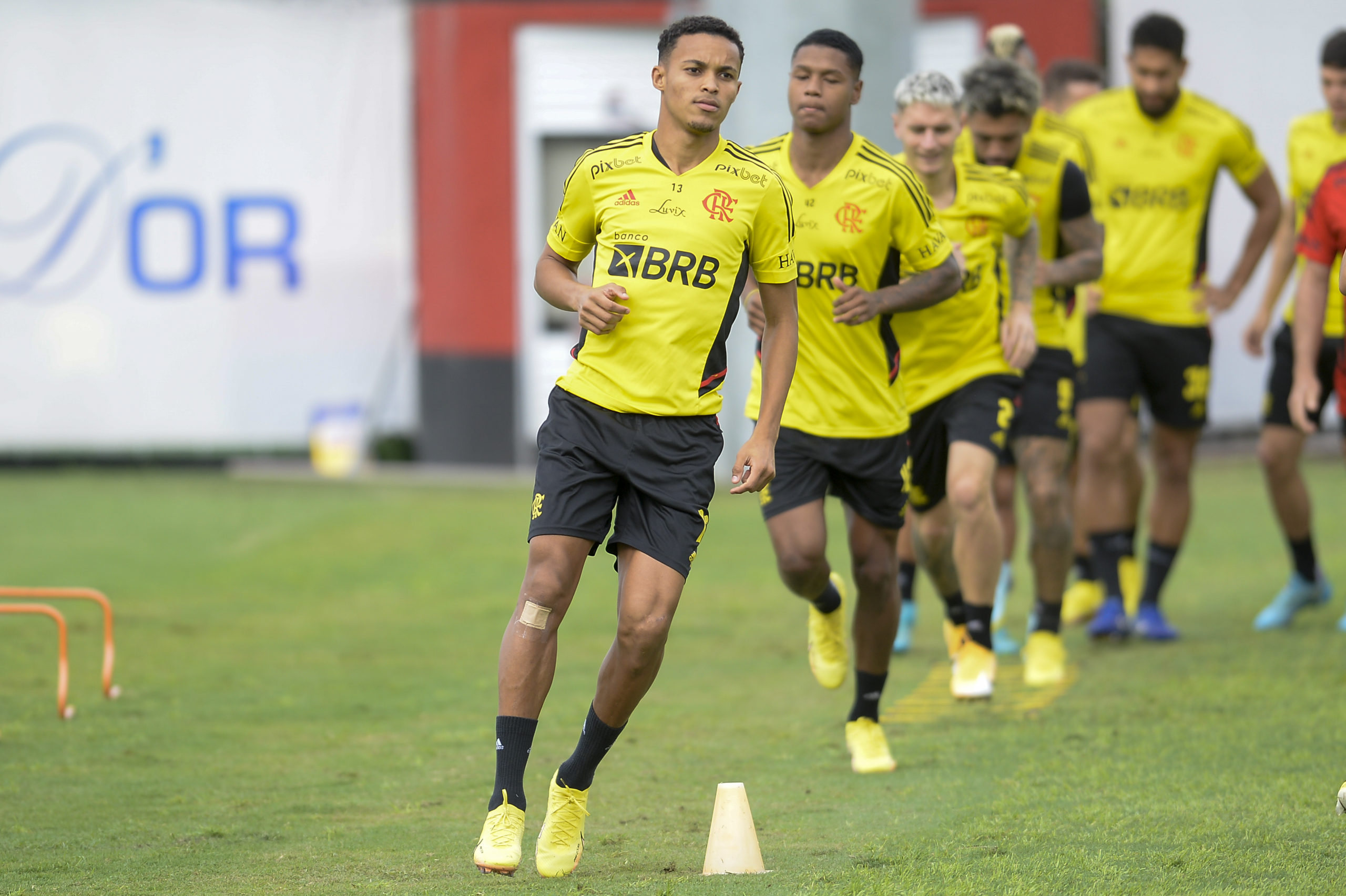 De olho na Copa do Brasil, Flamengo deve poupar titulares contra o Athletico neste domingo; veja a provável escalação