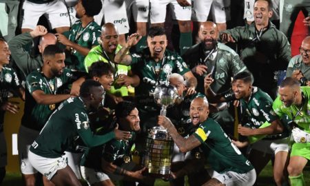 Palmeiras, elenco campeão da Copa Libertadores 2021 / Photo by EITAN ABRAMOVICH/AFP via Getty Images